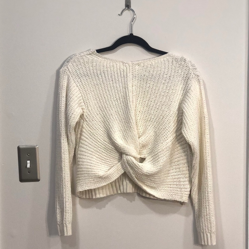 Cropped Sweater - Picture 2 of 2